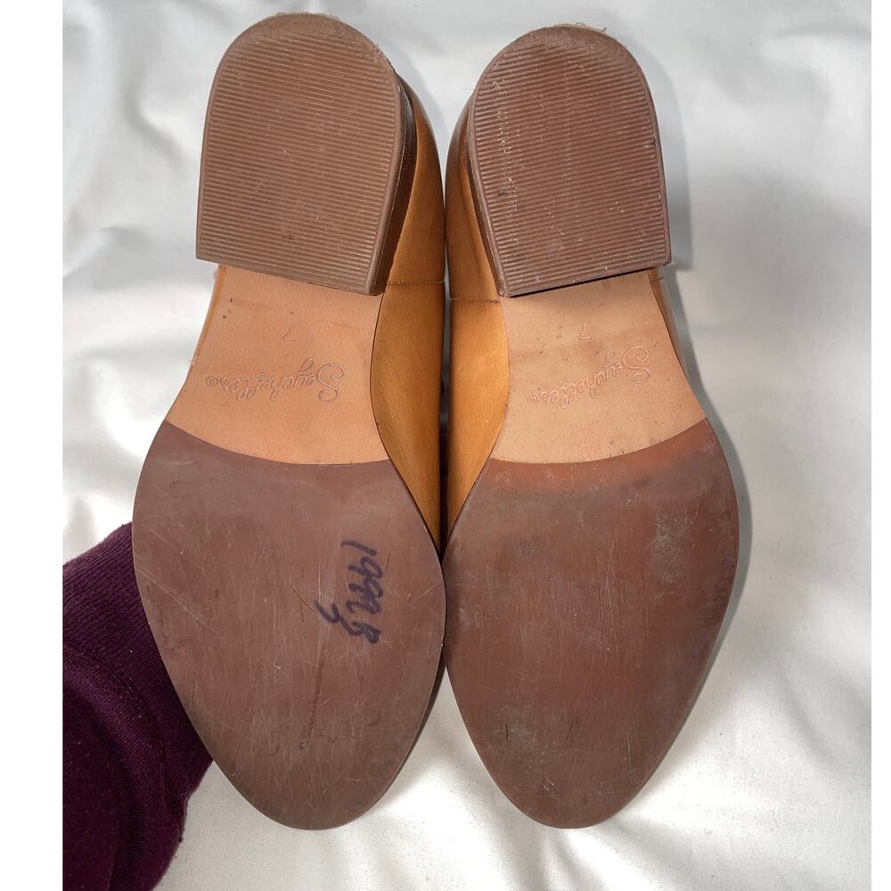 Seychelles Floodplain Ankle Boots - Women's Size 7 - In Tan Leather - Picture 12 of 12